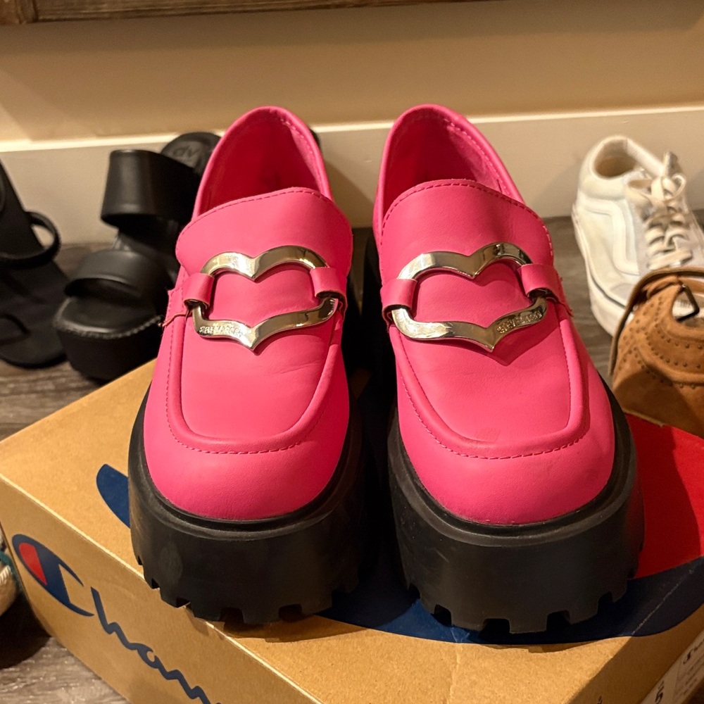 Pink Shoes - Picture 5 of 5